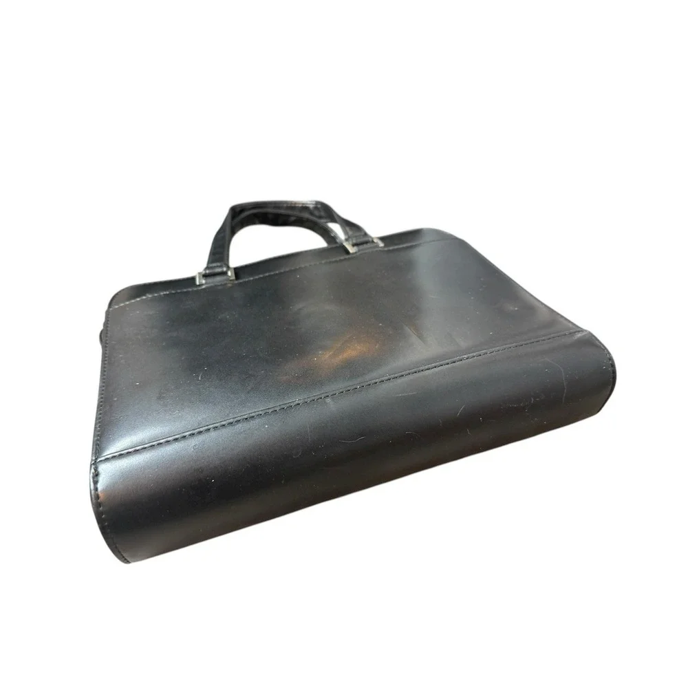 Franklin Covey Zip Around Day Planner, black, with handles‎ 7 rings